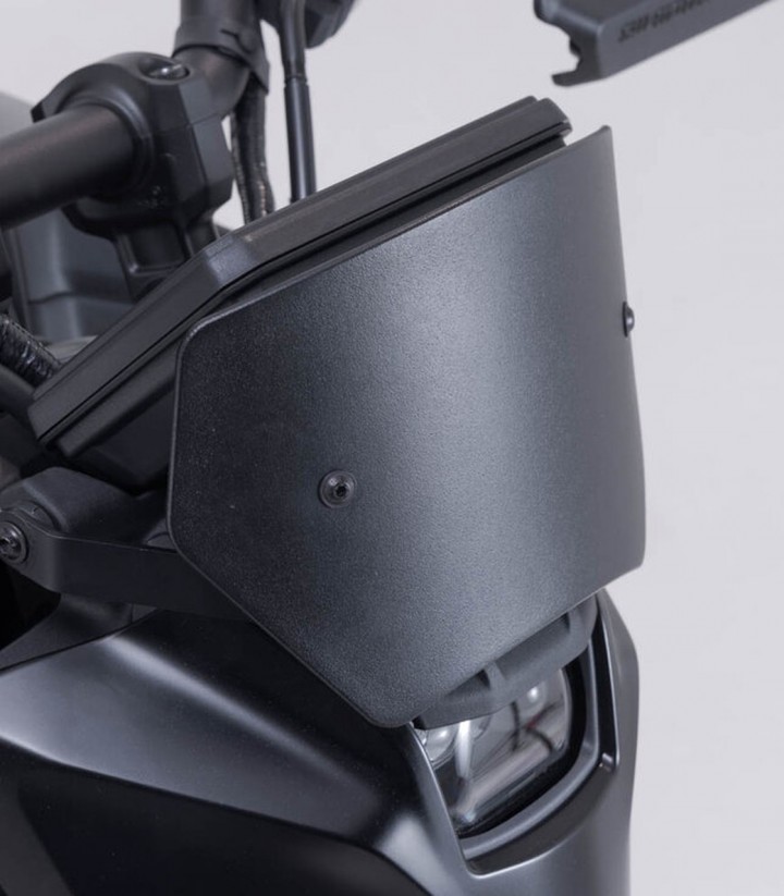 Parabrisas SW-MOTECH Negro para Yamaha MT-09 (23-24) SCT.06.036.10000/B