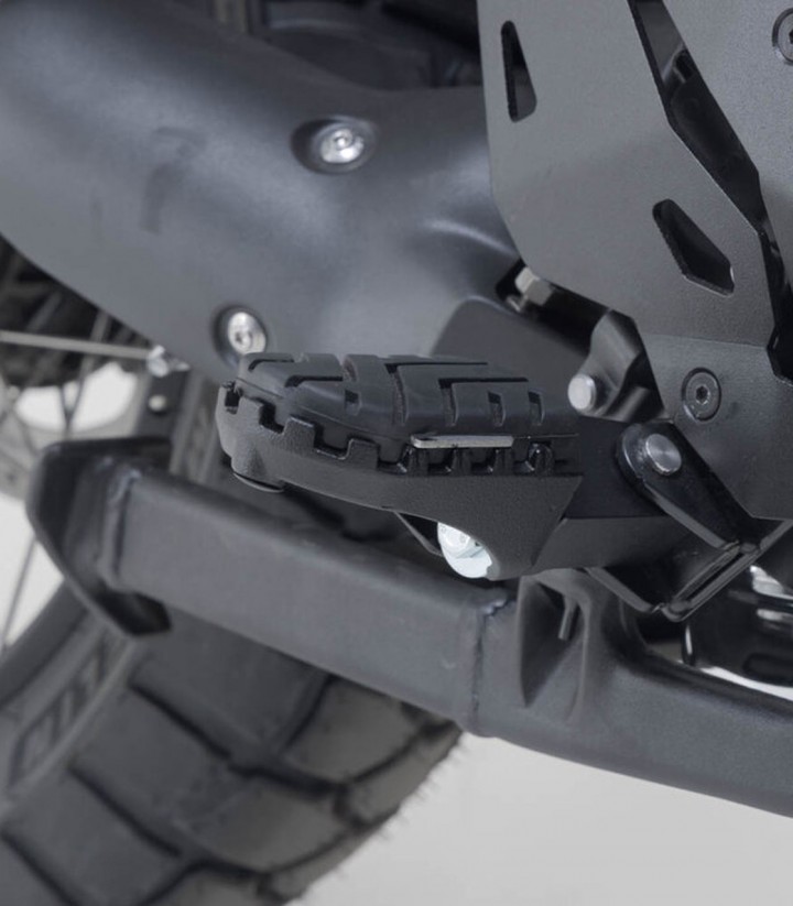 SW-MOTECH ION Footpegs with Adapters for Yamaha XT660R / X (04-16), XT660Z Ténéré (07-16), XT1200Z Super Ténéré (16) FRS.06.011.