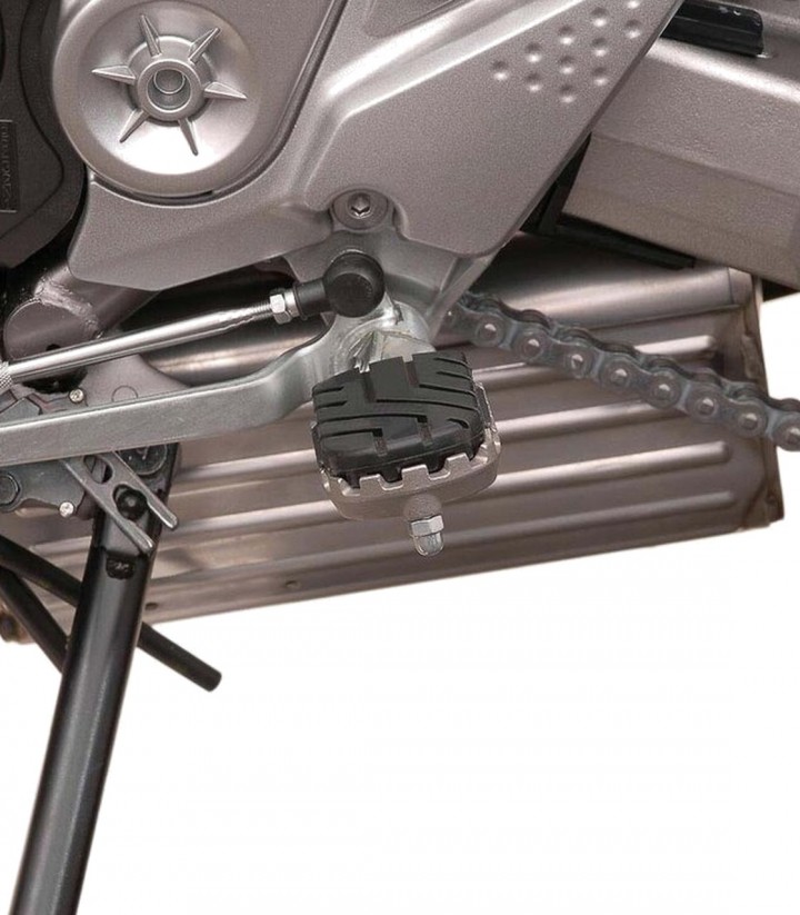 SW-MOTECH ION Footpegs with Adapters for Kawasaki Z1000 (06-09), ZRX1200R / S (00-05), Z900RS (17-25), Versys 650 (06-14) FRS.08