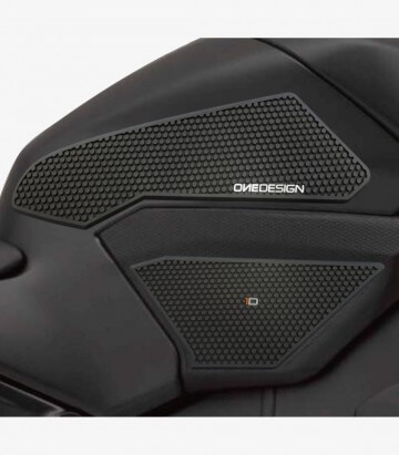 Puig Side Tank Pads One Design color Black 20074N