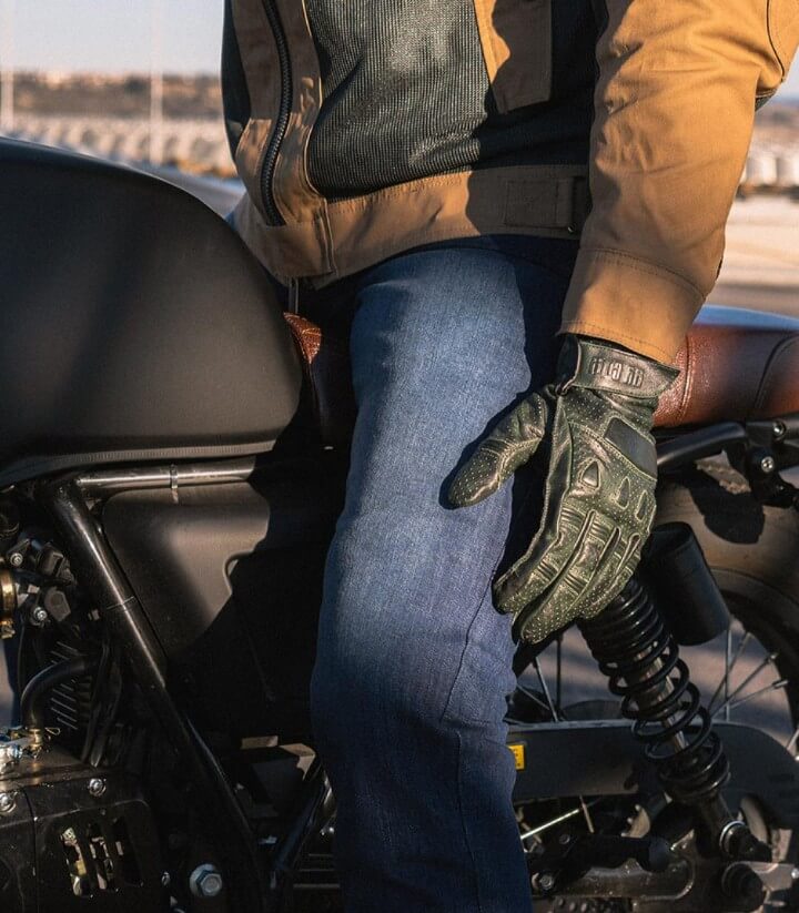 Guantes Pilot II de By City de verano de hombre color verde