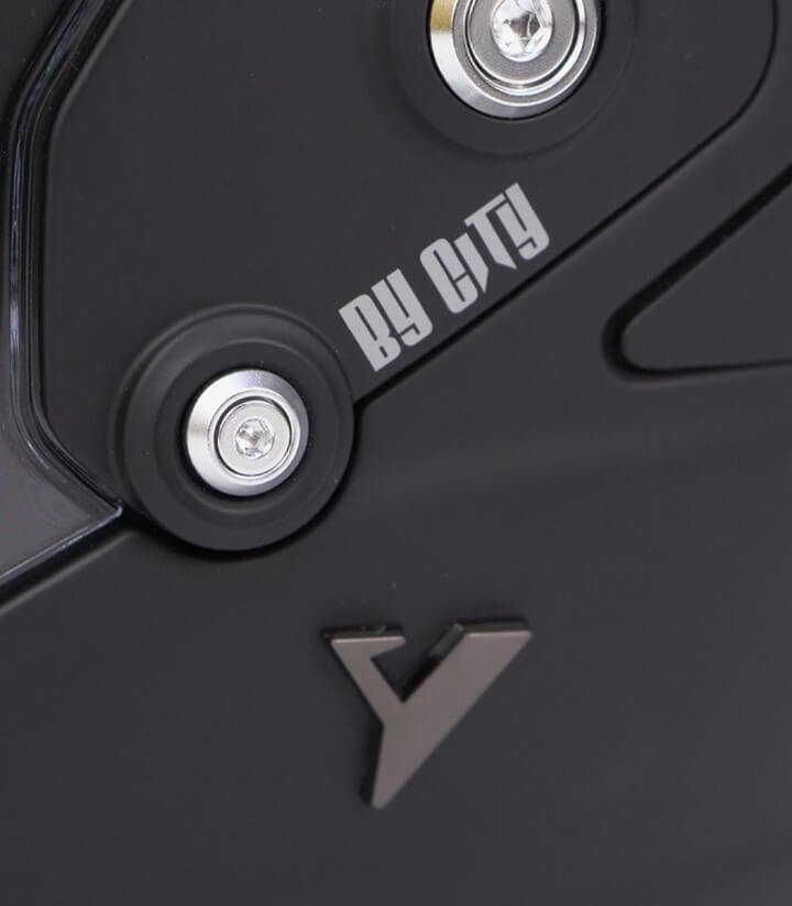 By City Rider Matt Black full face helmet