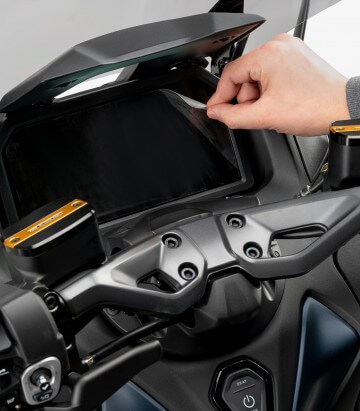 Puig Dashboard Protector for Yamaha T-MAX 560 / Tech Max (22-24), Tracer 9 GT Plus (23-24) 21554W