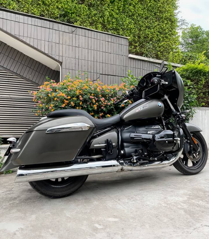 Ironhead HC2-1C exhaust for BMW R 18 B (RH18 RH18R) color Chrome plated