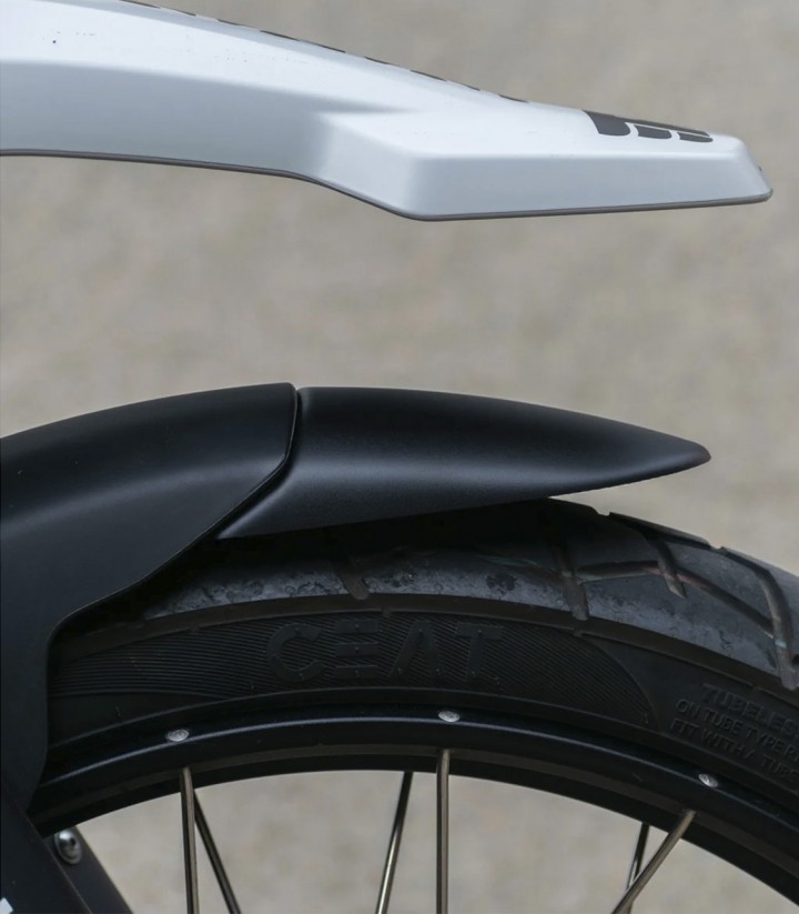 Puig Front Fender Extension 22496N for Triumph Rocket 3R (20-24)