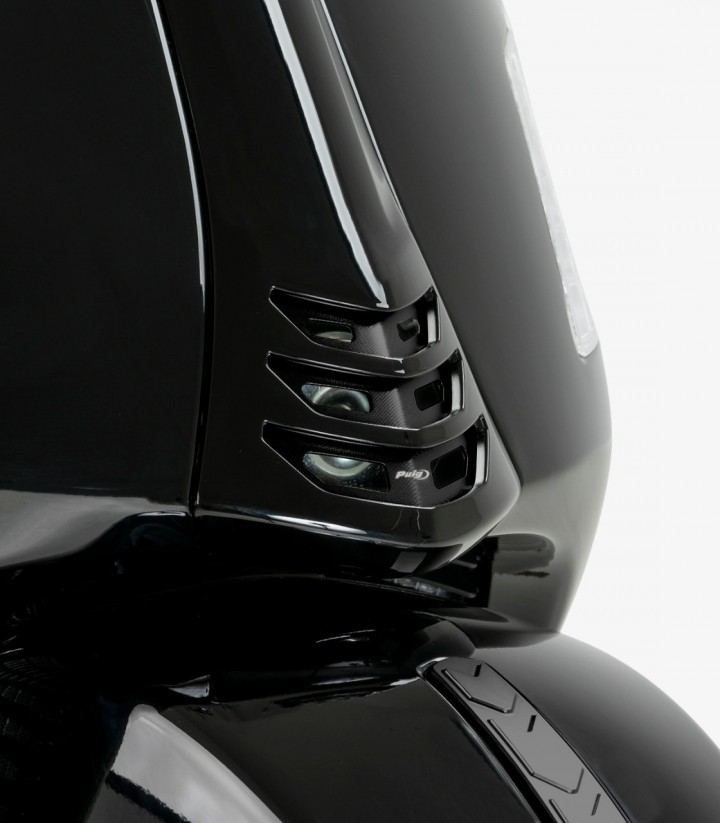 Embellecedor Bocina Puig para Varios Modelos de Vespa en Negro 22389N