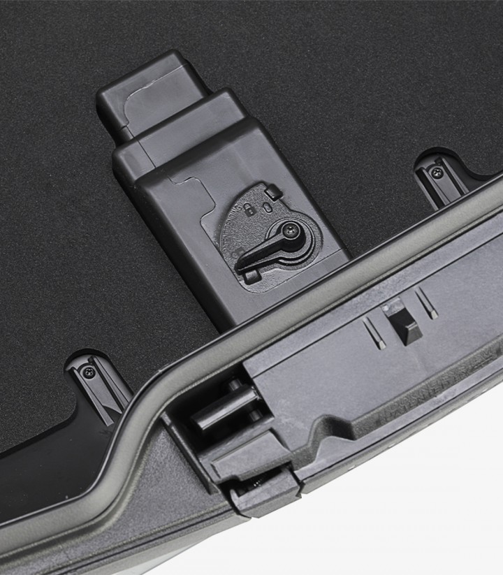 GIVI V58N2 Maxia 5 Monokey 58 L Top Case