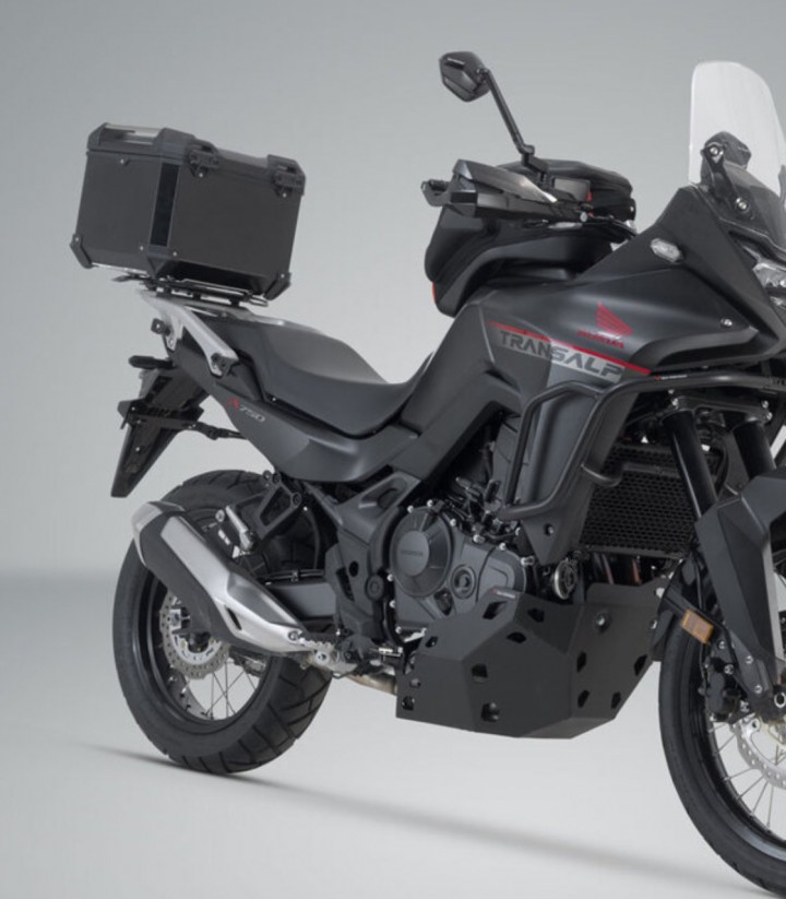 Maleta Superior con Soporte TRAX ADV Negra 38 L Honda XL750 Transalp (22-24) SW-MOTECH GPT.01.070.70000/B GPT.01.070.70000/B